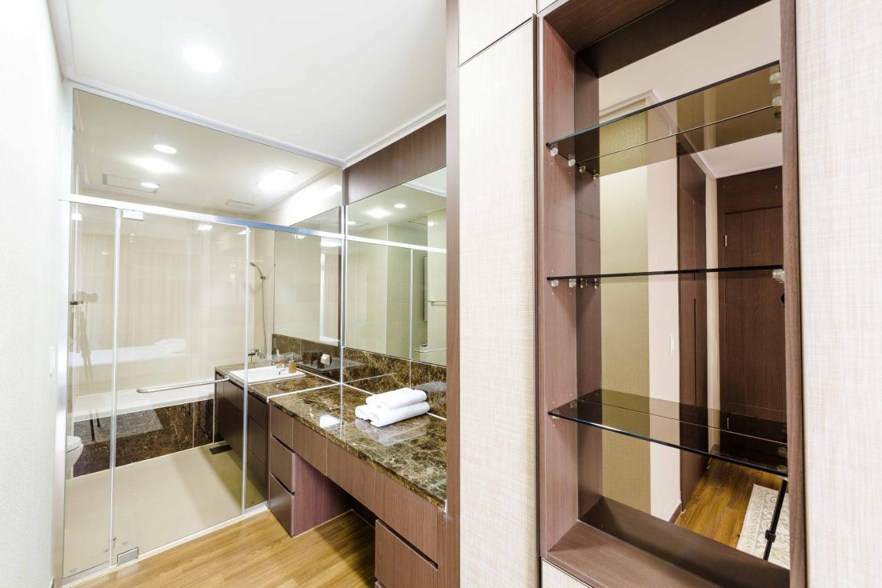 Theaddress Highvill Astana Apartment Promyshlennyy Exterior photo